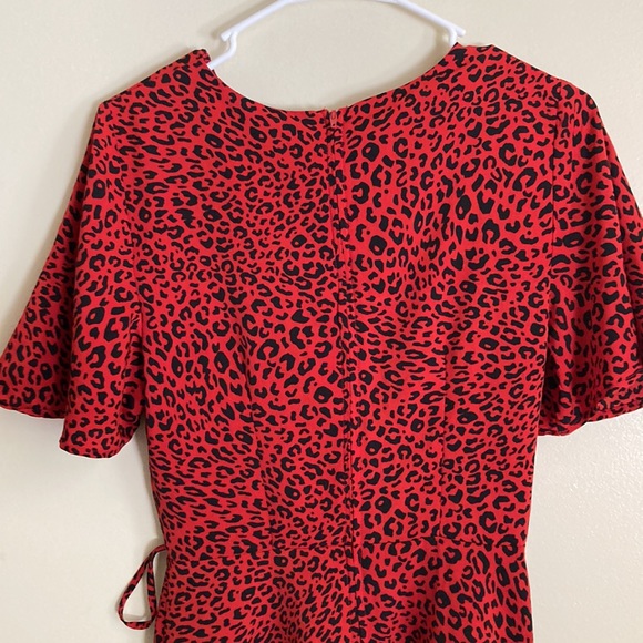 Speechless red leopard print faux wrap around dress - Picture 6 of 6
